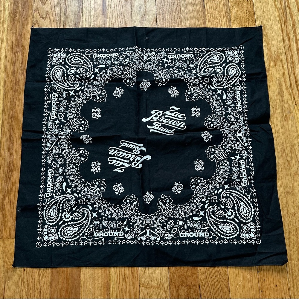 NWOT Zac Brown Band Black Paisley Bandana Concert Merchandise